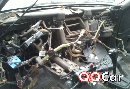 Замена вентилятора отопителя Mazda 323